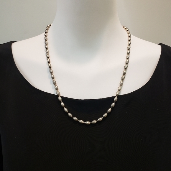 ANTIQUED Silver Tone Oval Ball Chain Necklace Adjustable - Picture 2 of 5